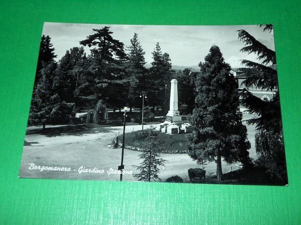 Cartolina Borgomanero - Giardino Stazione 1954.