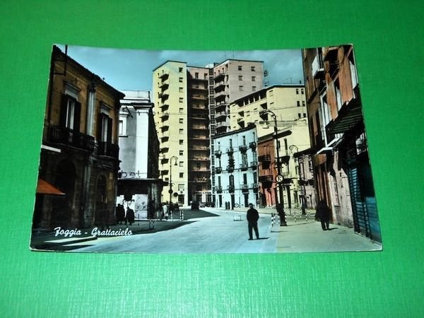 Cartolina Foggia - Grattacielo 1961.