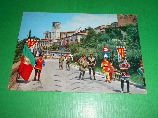 Cartolina Assisi - Manifestazione Folcloristica del Calendimaggio 1981.