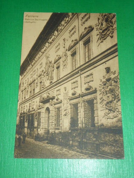 Cartolina Ferrara - Palazzo Bentivoglio ( dettaglio ) 1925 ca.
