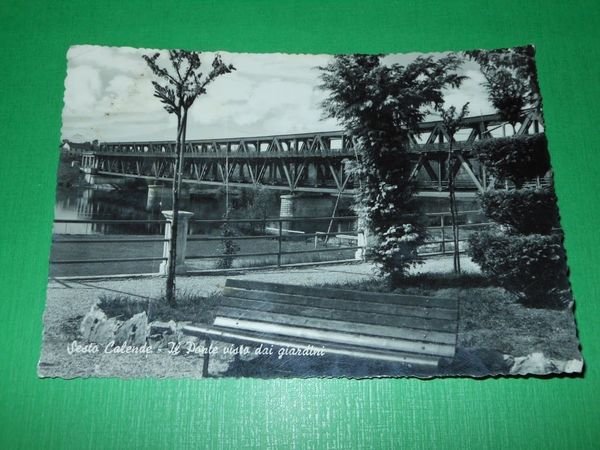 Cartolina Sesto Calende - Il Ponte visto dai giardini 1958.