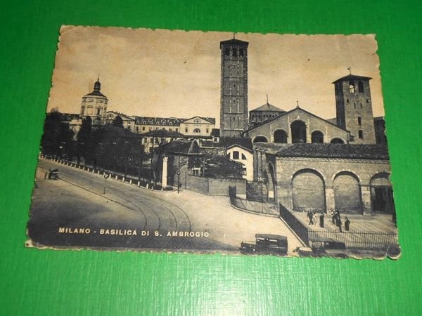 Cartolina Milano - Basilica di S. Ambrogio 1947.