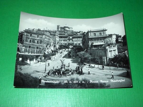 Cartolina Monte Compatri - Piazza Marco Mastrofini 1953.