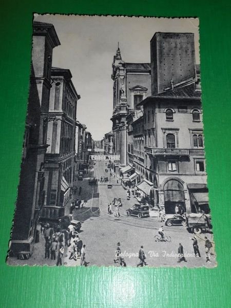 Cartolina Bologna - Via Indipendenza 1954