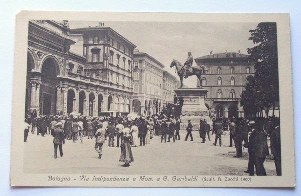 Cartolina Bologna Via Indipendenza e Mon Garibaldi 1940.
