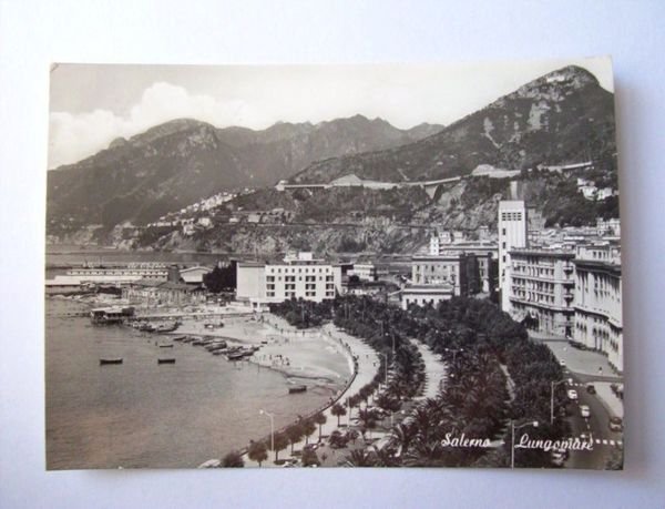 Cartolina Salerno - Veduta del lungomare 1961.