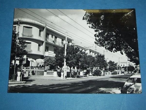 Cartolina Miramare Rimini Viale Regina Margherita 1961.