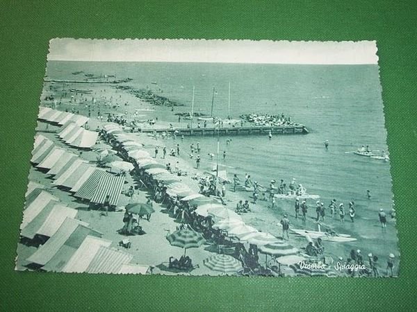 Cartolina Viserba - La spiaggia 1953.