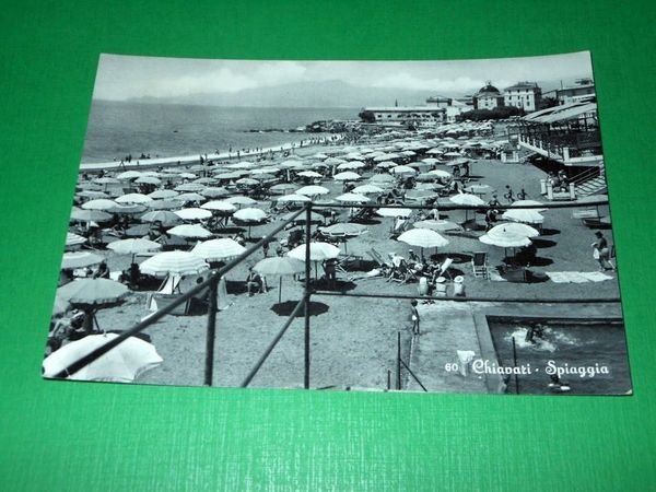 Cartolina Chiavari - Spiaggia 1958.