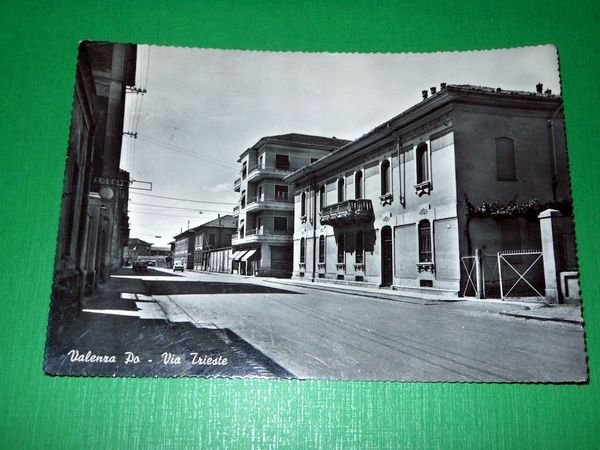 Cartolina Valenza Po - Via Trieste 1955 ca.