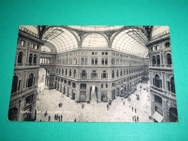 Cartolina Napoli - Galleria Umberto I 1942.