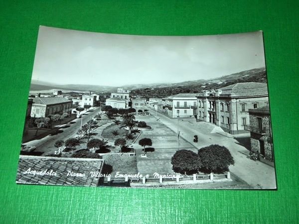 Cartolina Acquedolci - Piazza Vittorio Emanuele e Municipio 1958.