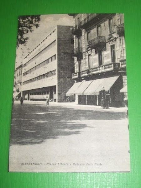 Cartolina Alessandria - Piazza Libertà e Palazzo delle Poste 1950 …