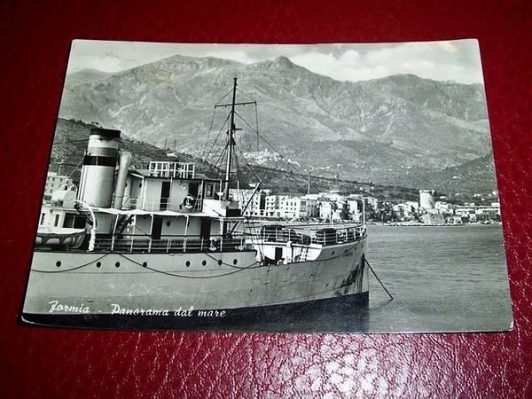 Cartolina Formia - Panorama dal mare 1953.