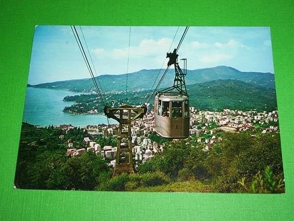 Cartolina Rapallo - Panorama e Funivia Montallegro 1977.