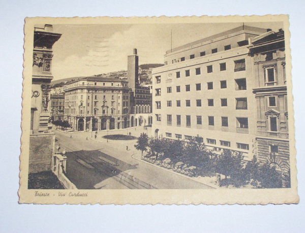 Cartolina Trieste - Via Carducci 1941.