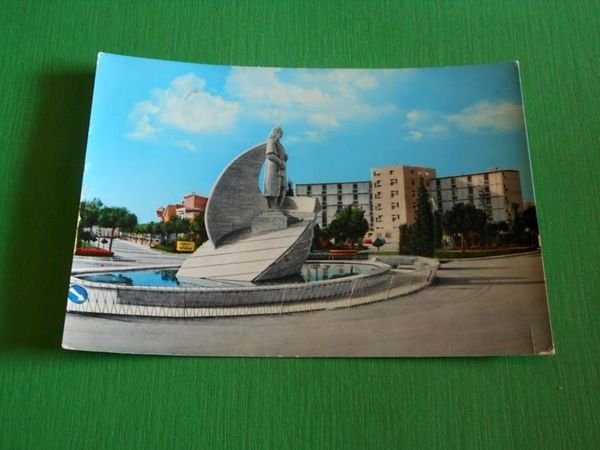 Cartolina Abano Terme - Zona residenziale Monumento a C. Colombo …