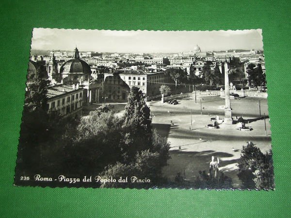Cartolina Roma - Piazza del Popolo dal Pincio 1955.