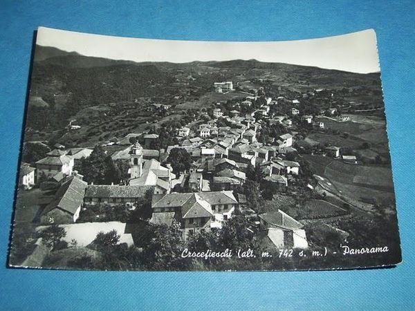Cartolina Crocefieschi - Panorama generale 1957.