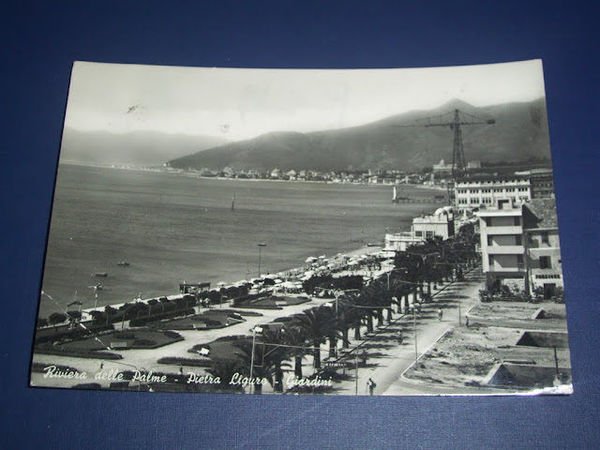 Cartolina Riviera delle Palme - Pietra Ligure - Giardini 1956.