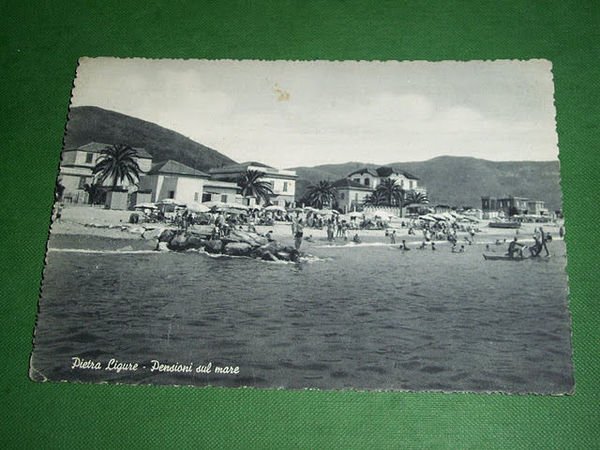 Cartolina Pietra Ligure - Pensioni sul mare 1953