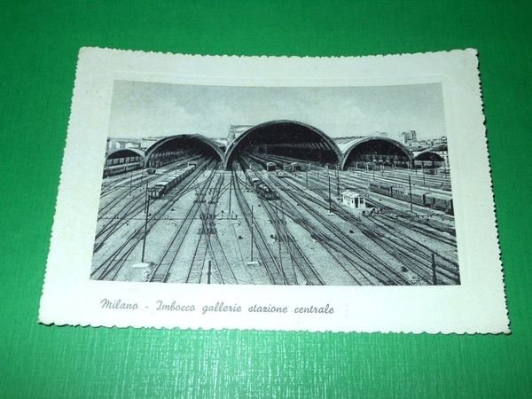 Cartolina Milano - Imbocco gallerie stazione centrale 1958
