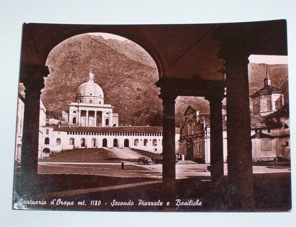 Cartolina Santuario d' Oropa Piazzale e Basiliche 1952