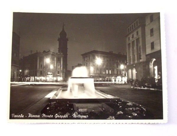 Cartolina Varese - Piazza Monte Grappa 1954.