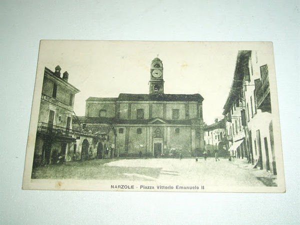 Cartolina Narzole ( Cuneo ) - Piazza Vittorio Emanuele II …