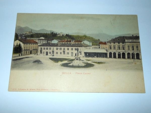 Cartolina Biella - Piazza Cavour 1900 ca