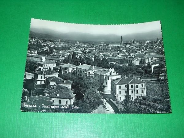 Cartolina Vicenza - Panorama della Città 1959.