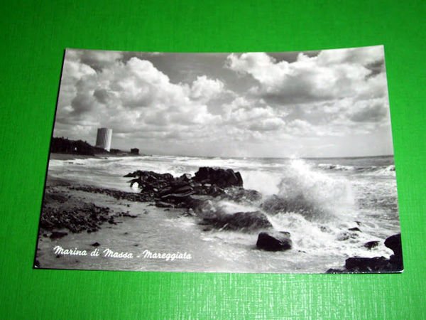 Cartolina Marina di Massa - Mareggiata 1955 ca.