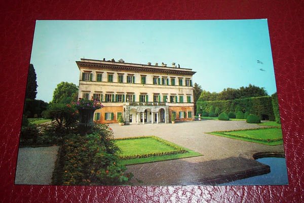 Cartolina Villa Reale di Marilia - Lucca 1975