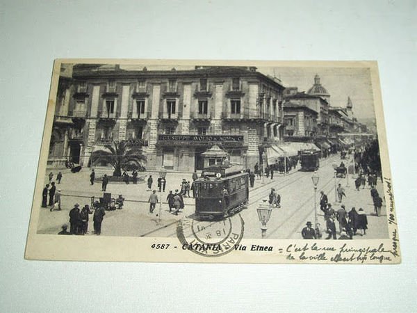 Cartolina Catania - Via Etnea 1932.