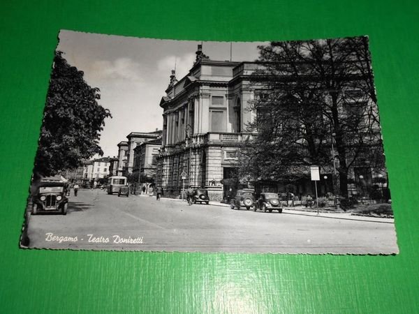 Cartolina Bergamo - Teatro Donizetti 1955