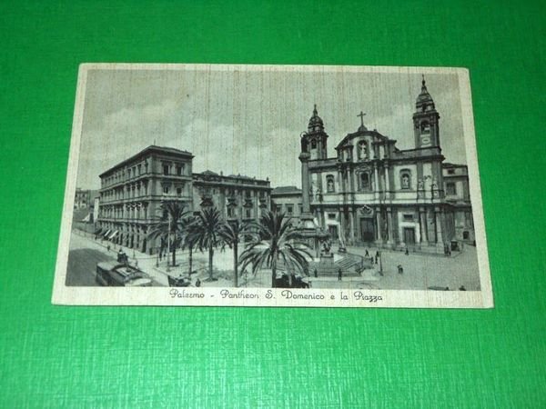 Cartolina Palermo - Pantheon S. Domenico e la Piazza 1932