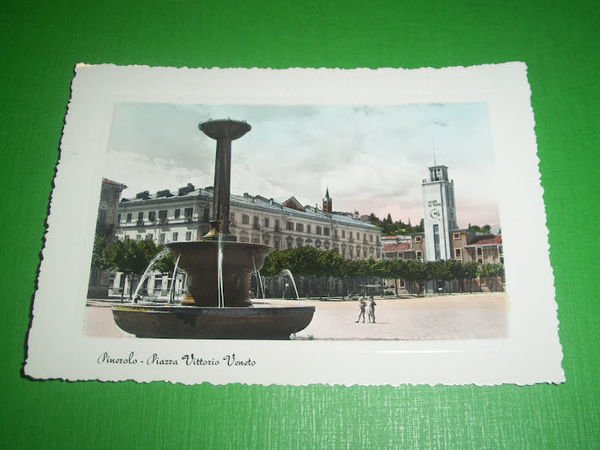 Cartolina Pinerolo - Piazza Vittorio Veneto 1965 | Immagine principale