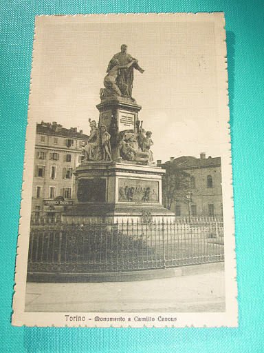 Cartolina Torino - Monumento a Camillio Cavour 1916