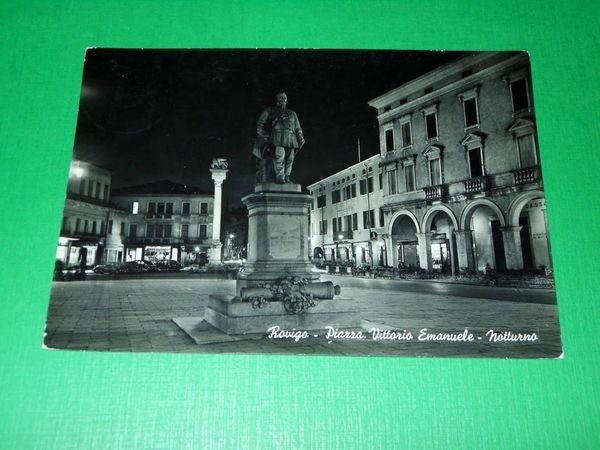 Cartolina Rovigo - Piazza Vittorio Emanuele ( notturno ) 1955 | Immagine principale