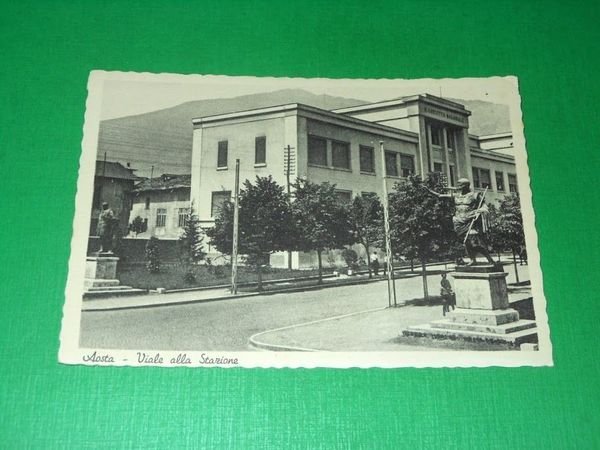Cartolina Aosta - Viale alla Stazione 1940 ca