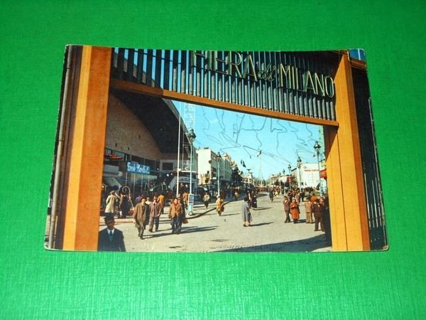 Cartolina Fiera di Milano - Viale dell' Industria 1957