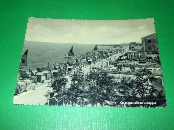 Cartolina Bellaria - La meravigliosa spiaggia 1953