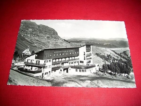 Cartolina TCI Touring Bolzano Rifugio Alpe di Siusi '50