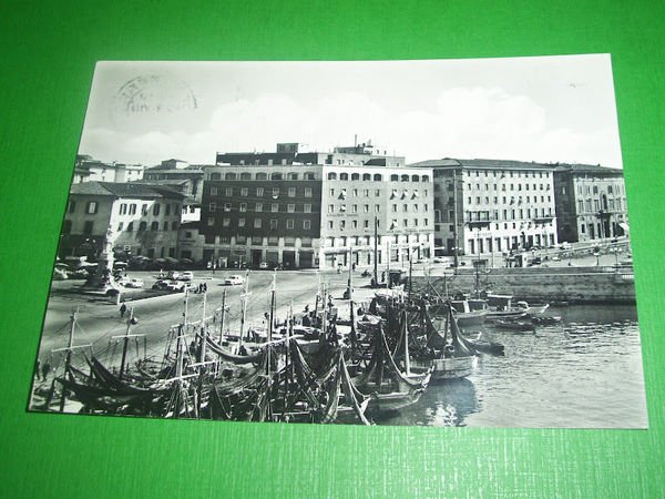 Cartolina Livorno - Piazza Micheli 1965