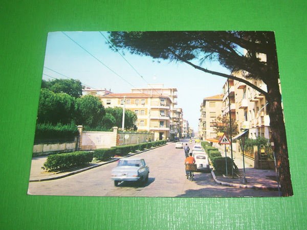 Cartolina Livorno - Viale della Libertà 1960 ca