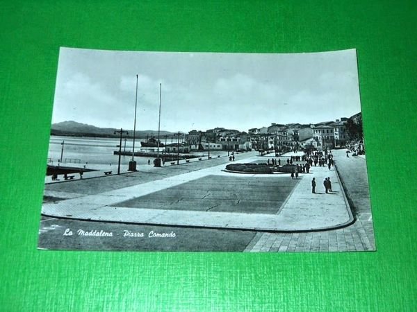 Cartolina La Maddalena - Piazza Comando 1960 ca