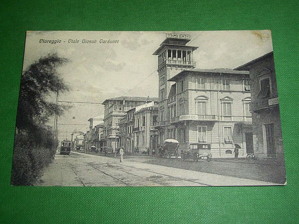 Cartolina Viareggio - Viale Giosuè Carducci 1930