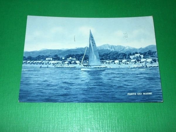 Cartolina Forte dei Marmi - Veduta della spiaggia 1961