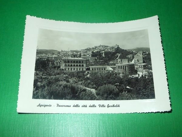 Cartolina Agrigento - Panorama della città dalla Villa Garibaldi 1950 …