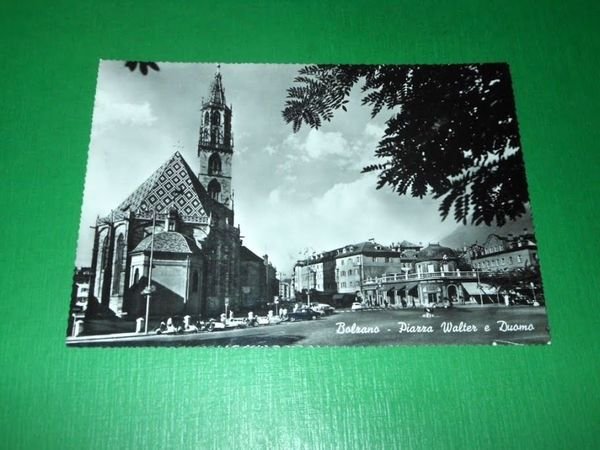 Cartolina Bolzano - Piazza Walter e Duomo 1964